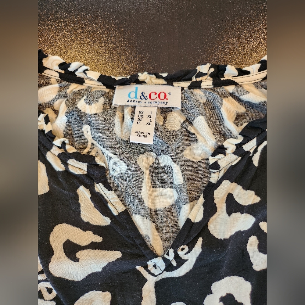 - Stylish Leopard Print Blouse Top D&Co ‘Love’ Vibes